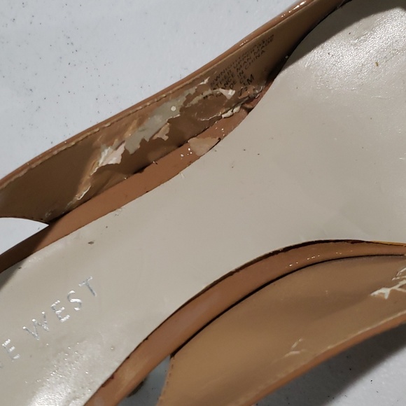 Nine West Cream Pointy Heels - Picture 4 of 11
